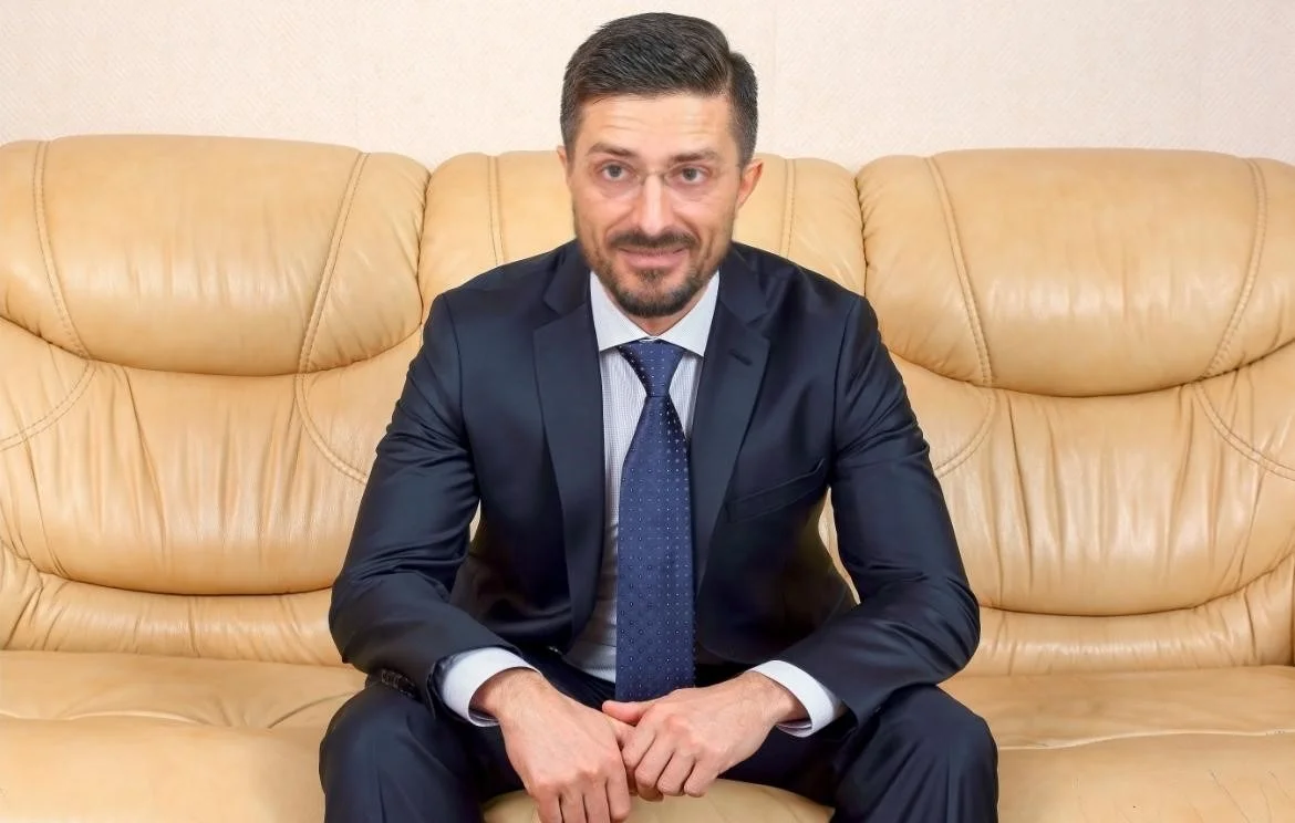 You are currently viewing From Dubai to the World: Arif Patel’s Global Market Strategies